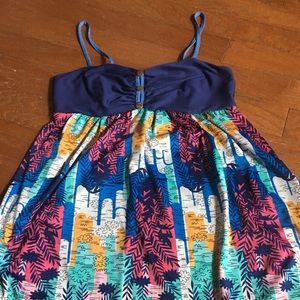 Bright print summer dress ☀️